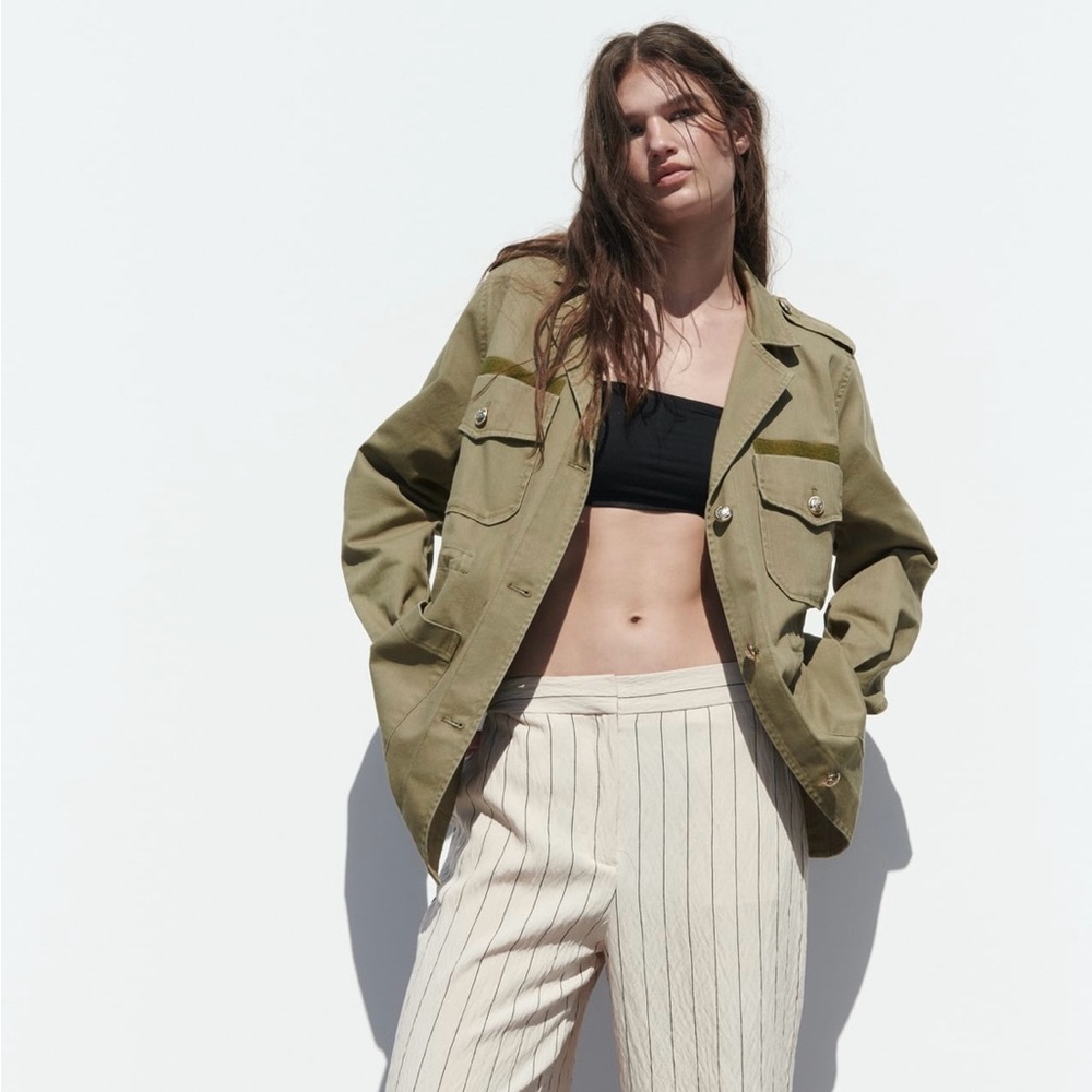 Zara- GOLD BUTTON COTTON OVERSHIRT